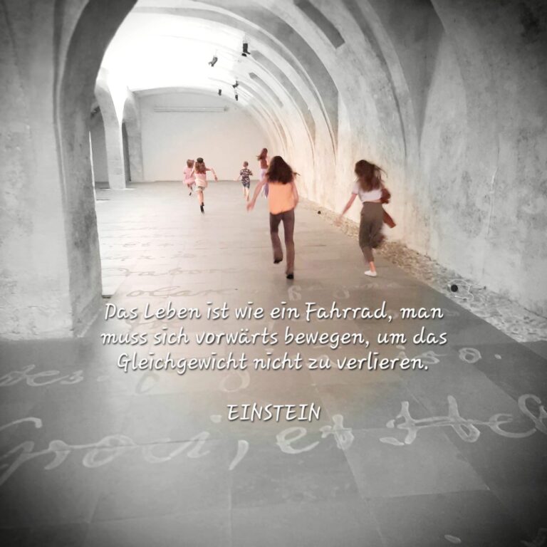 b04ac960-1f77-406f-be47-f514f4a5808d